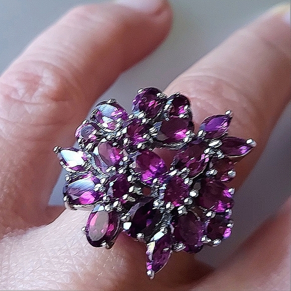 Natural‎ Oval Pink Rhodolite Garnet 6x4mm 925 Sterling Silver Ring Size 7.25 - Picture 4 of 16